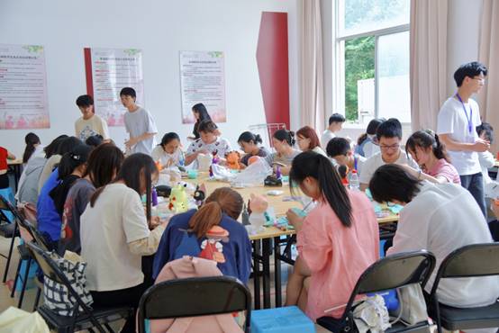 心文化守護(hù)心靈，放飛夢想——5?25趣味心理游園活動(dòng)紀(jì)實(shí)